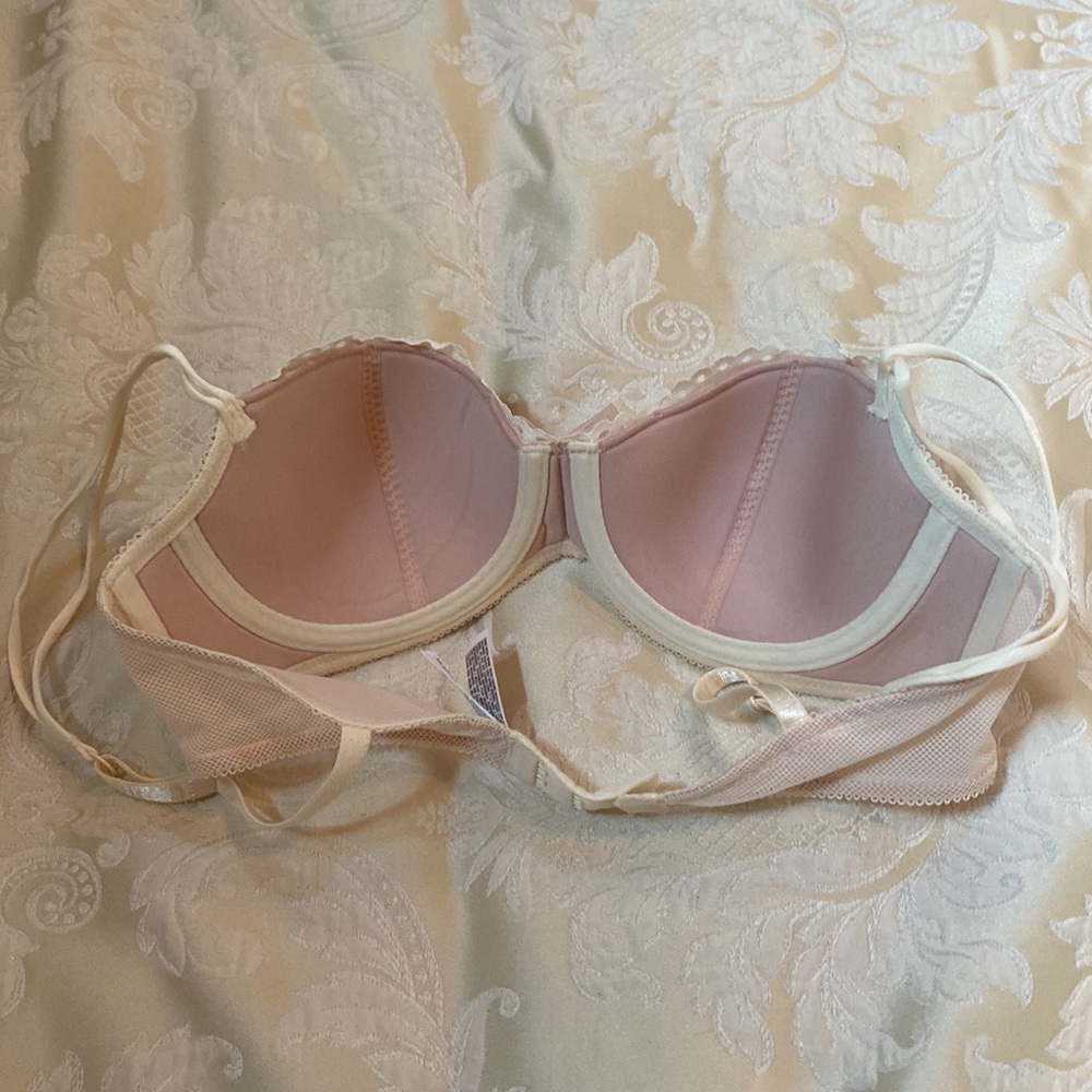 NWOT b.tempt’d by Wacoal lace overlay bra - Picture 3 of 6